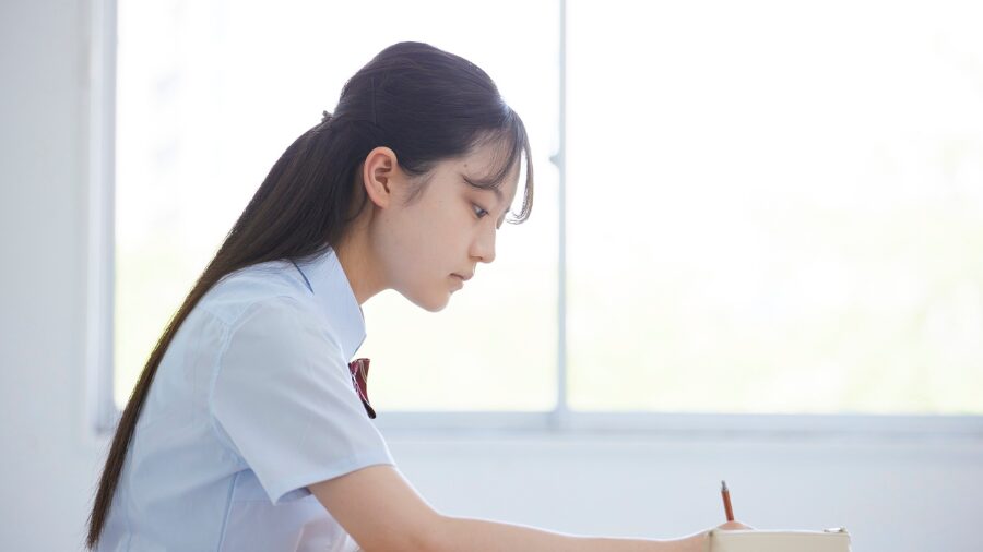 女子高生